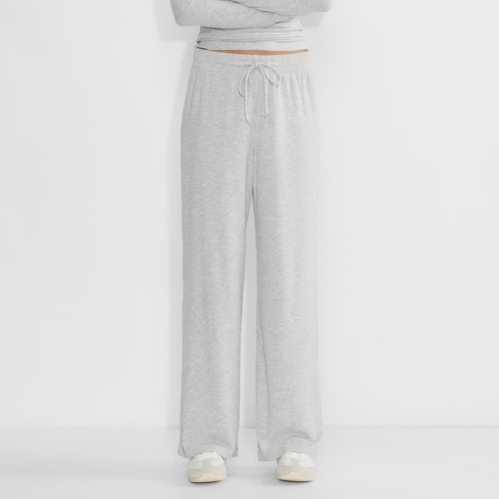 ARITIZA ‘THE GROUP BABATON’ recharge pants